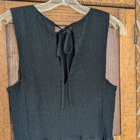 Everlane SMOCKED Midi Dress - Small - Picture 3 of 6